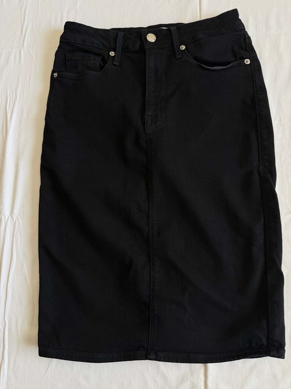 Good American Denim Skirt 22.5in length Size4/27  Black grungecore minimalist